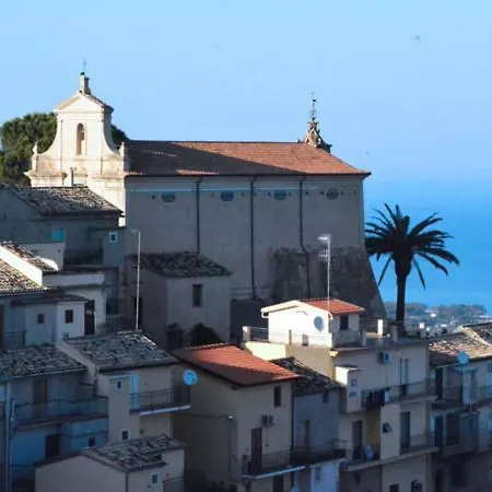 Palazzo Jannoni * Sant'Andrea Apostolo dello Ionio