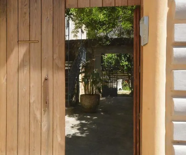 Palazzo Jannoni * Sant'Andrea Apostolo dello Ionio